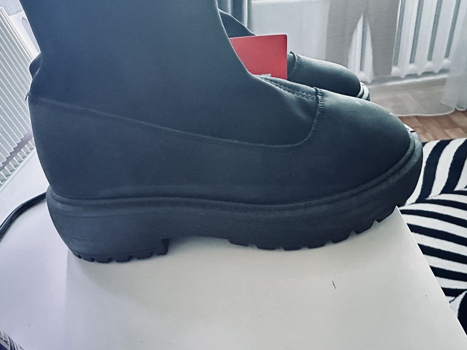 Сапоги (ботинки) женские осенние