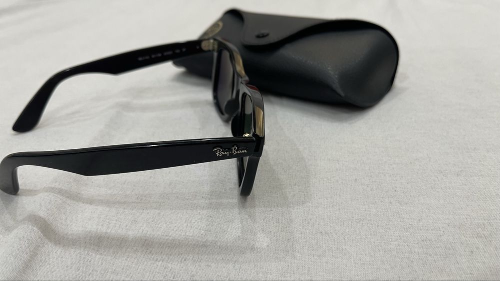 Ray-Ban Wayfarer RB2140 Polarized (Made in Italy)