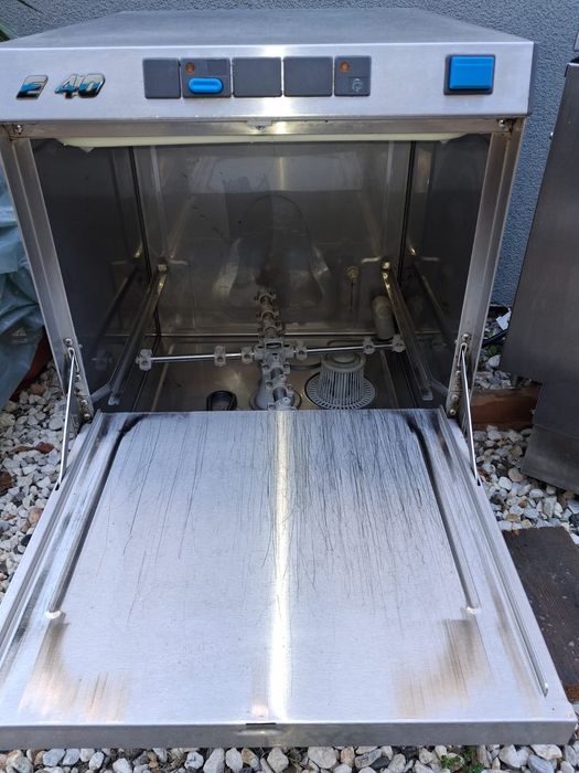 Професионални кухненски уреди - Конвектомат Съдомиялна Газов котлон М