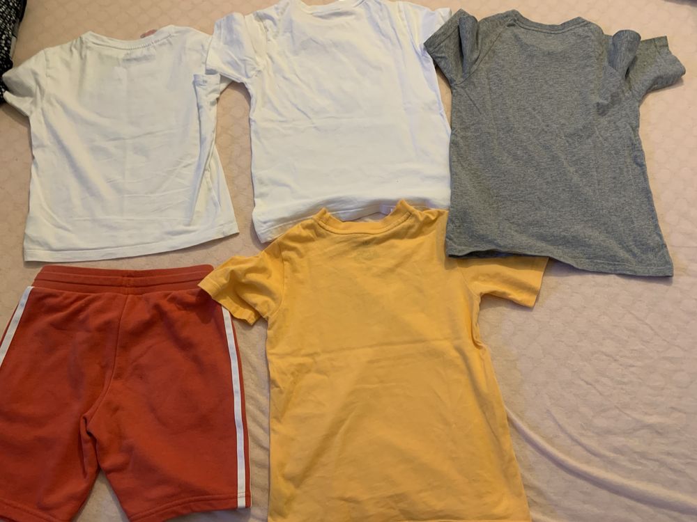 Compleu plus 3 tricouri ADIDAS ORIGINALS ca NOI marime 122