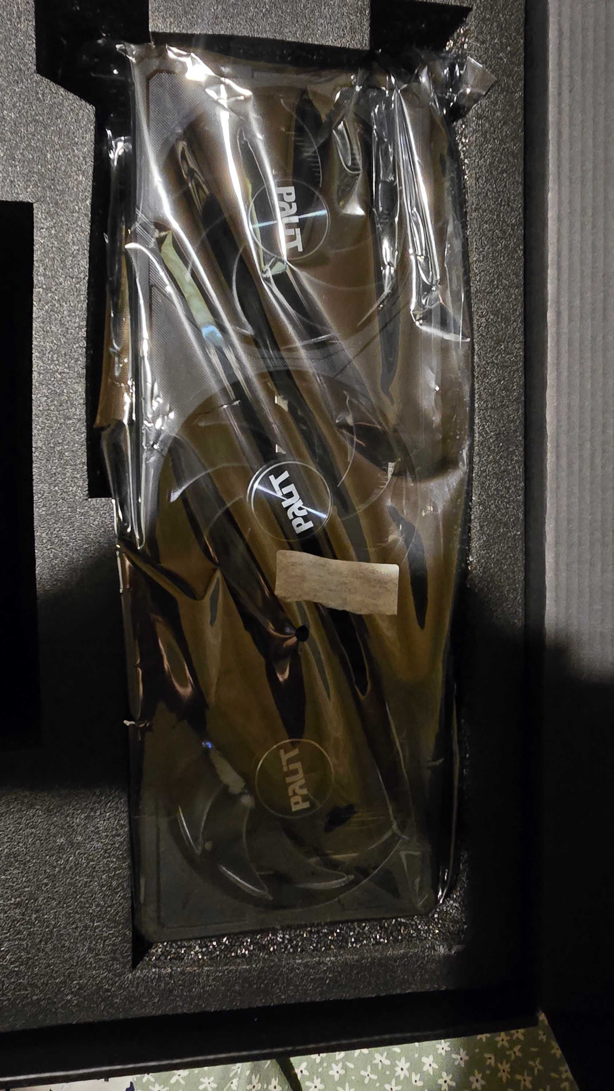 Видео карта Palit Jetstream rtx4070 12gb с Гаранция година и половина