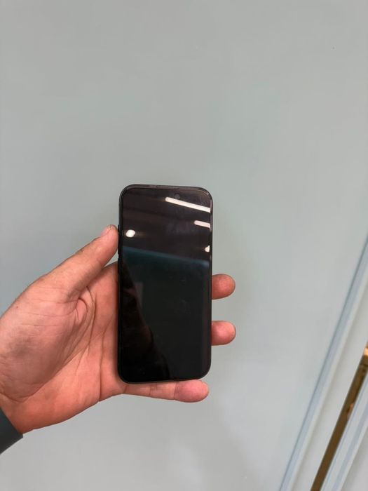 Айфон 15. В отличном состоянии