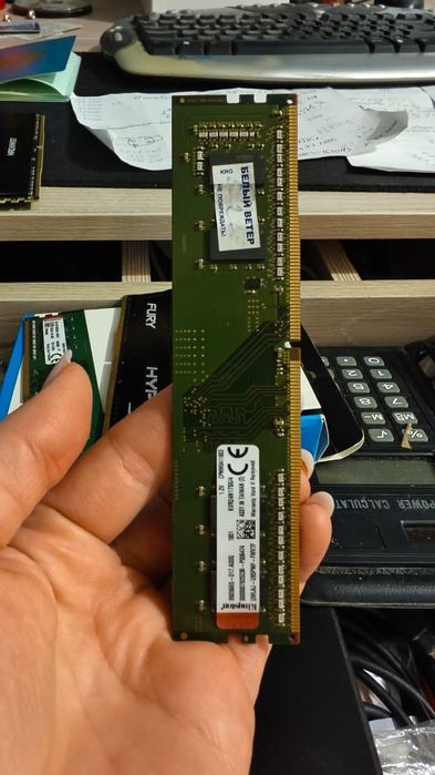 Ddr4 2400 4gb в наличии 2 шт