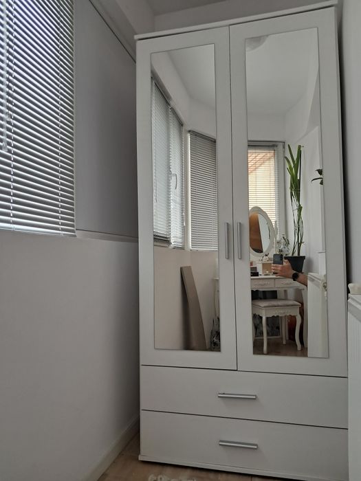 Dulap alb cu oglinzi Mobexpert