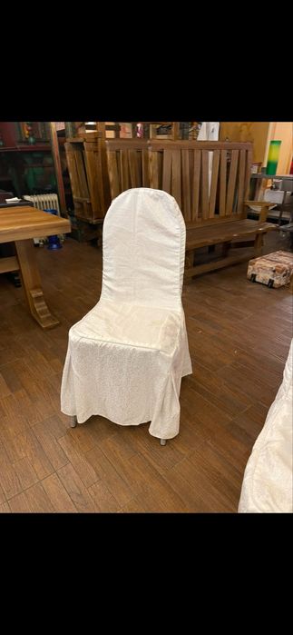 Продам чехлы на стулья 800 тенге