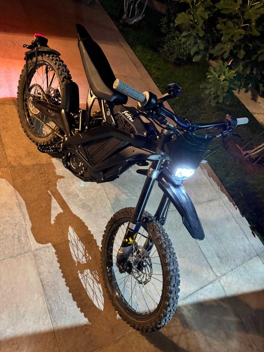 Surron light bee 2024