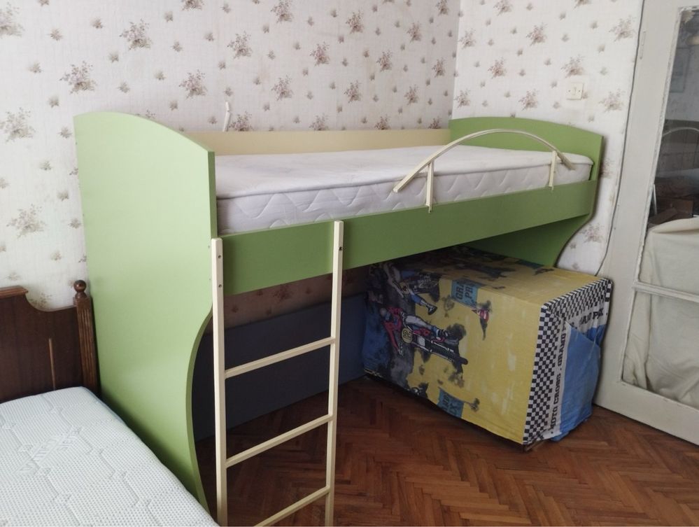 Легло детско/юношеско