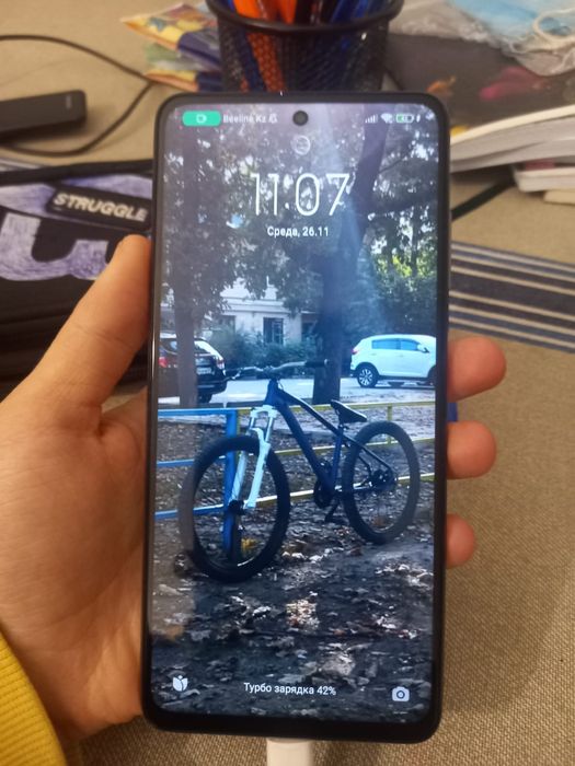 Продаю рабочий не лагающий poco x3 pro 128 gb