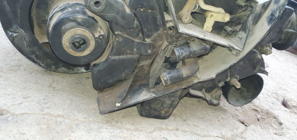 Корпус печки вместе с испарителем плюс радиатор кондиционера