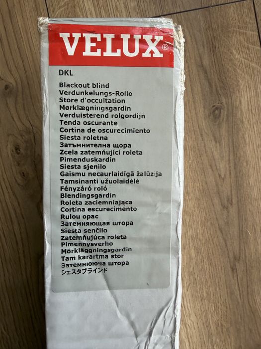 Velux DKL PK 10 2055S затъмнителна щора 77x142 см.