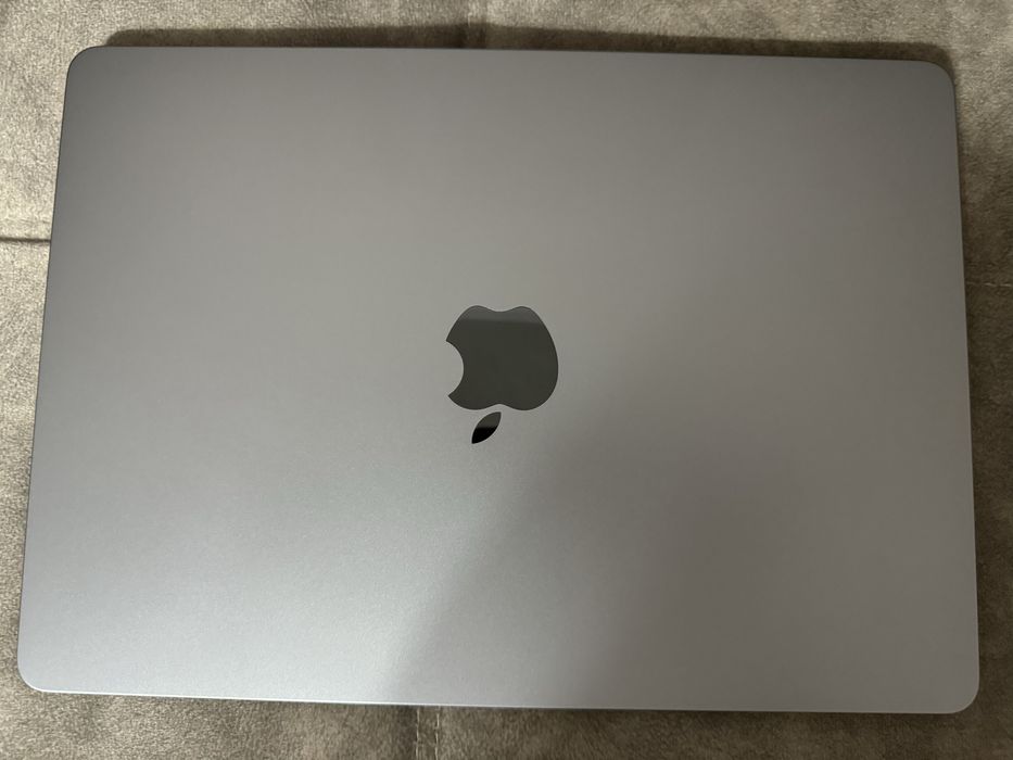 Macbook air 13 2024 M3 8/256