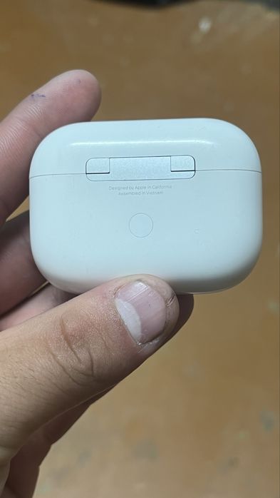 Airpods продам оригинал