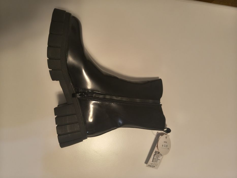 Обувки Боти - 39 номер