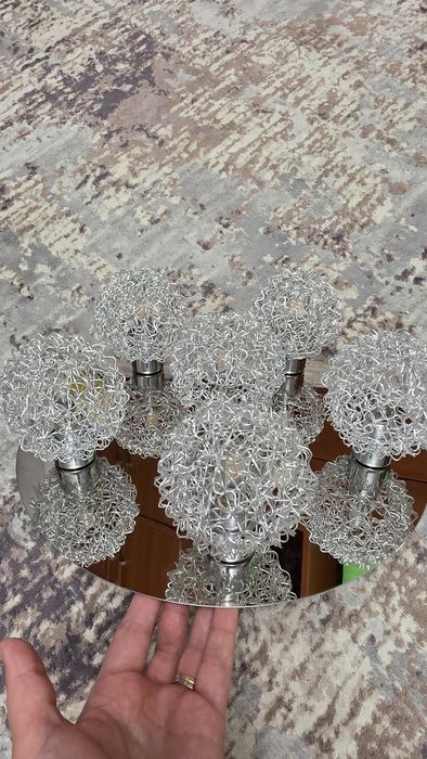 Lustră in stare impecabilă