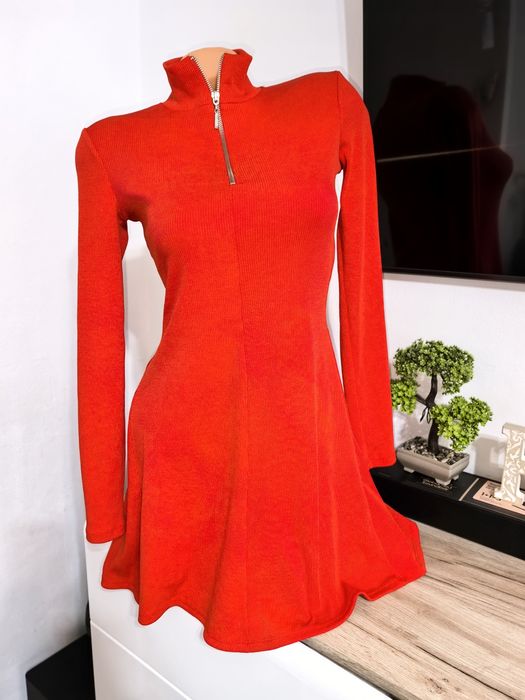 Rochie Zara mărimea S nouă