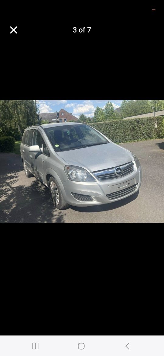 Opel zafira 2012
