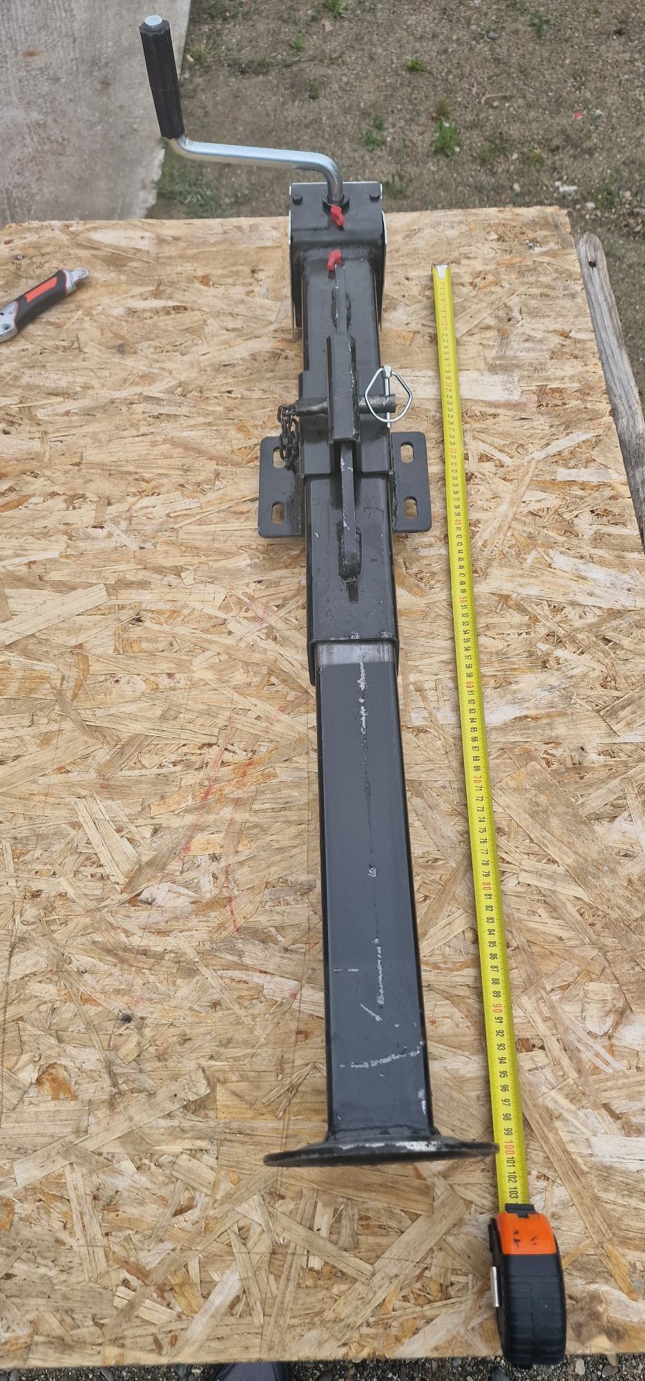 Picior sprijin cu reductor remorca 5 tone import Italia preț 650 lei s