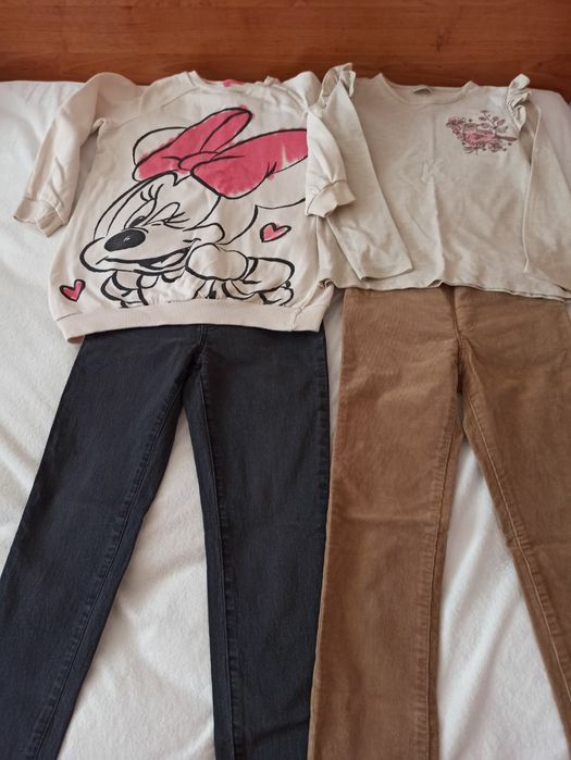 Детски ластични дънки и джинси с блузки