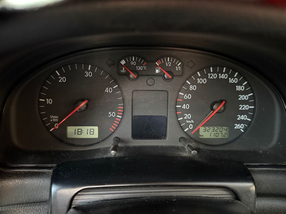Volkswagen Passat 1.9 TDI – 2000 | 1300 € negociabil | Arad