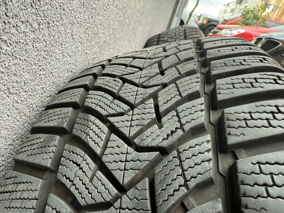 Roti iarna e60 LCI - 225/55 R16, Dunlop wintersport 5, dot 2922