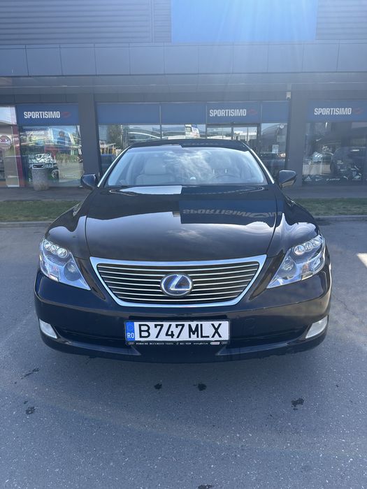 Vand Lexus LS600hL