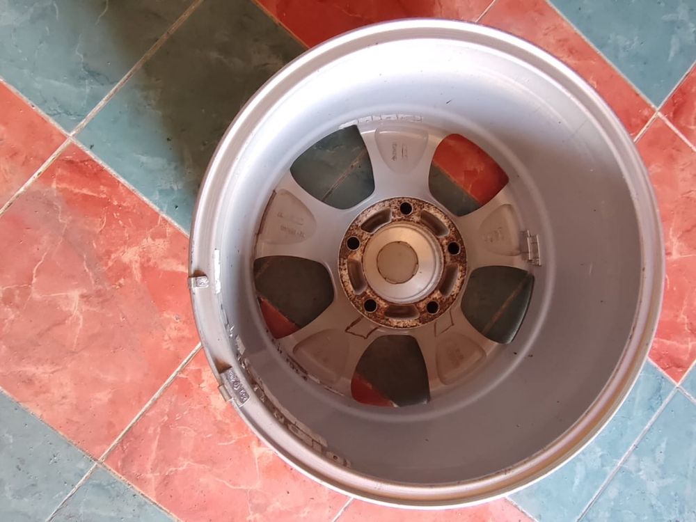 Диски Alutec dynamite R18