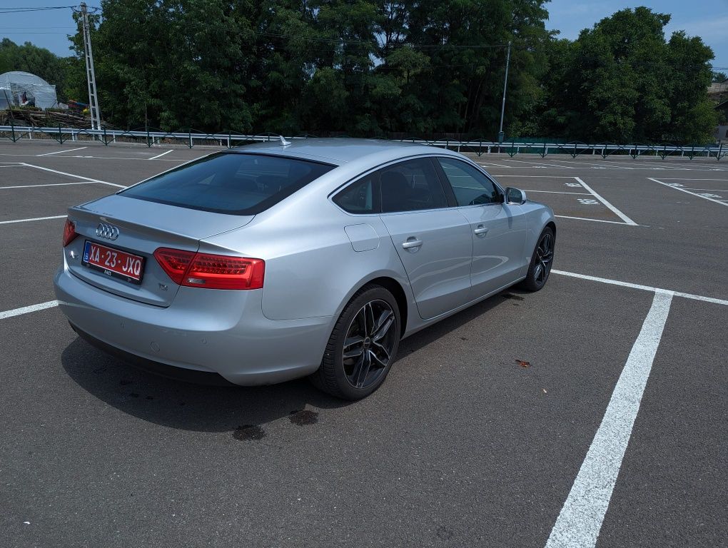 Audi A5 2.0tdi 163cp