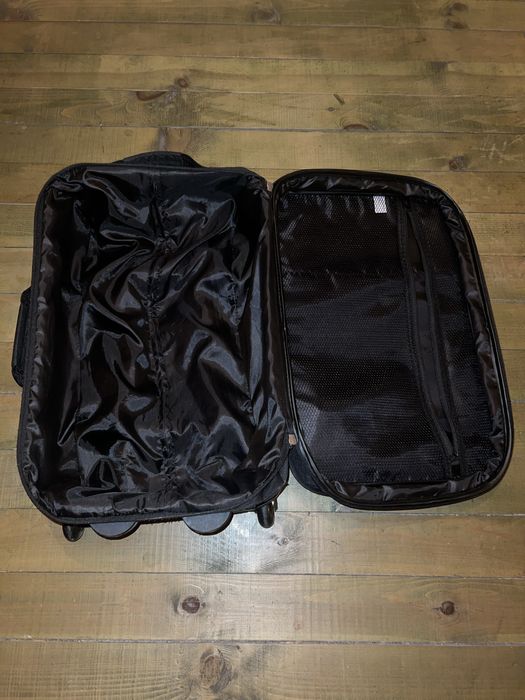 Куфар черен, 60/ 35 см