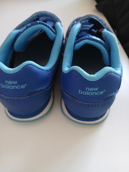 Маратонки new balance 27.5