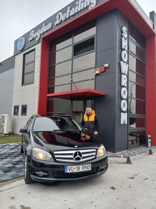 Vând mercedes c 220 cdi