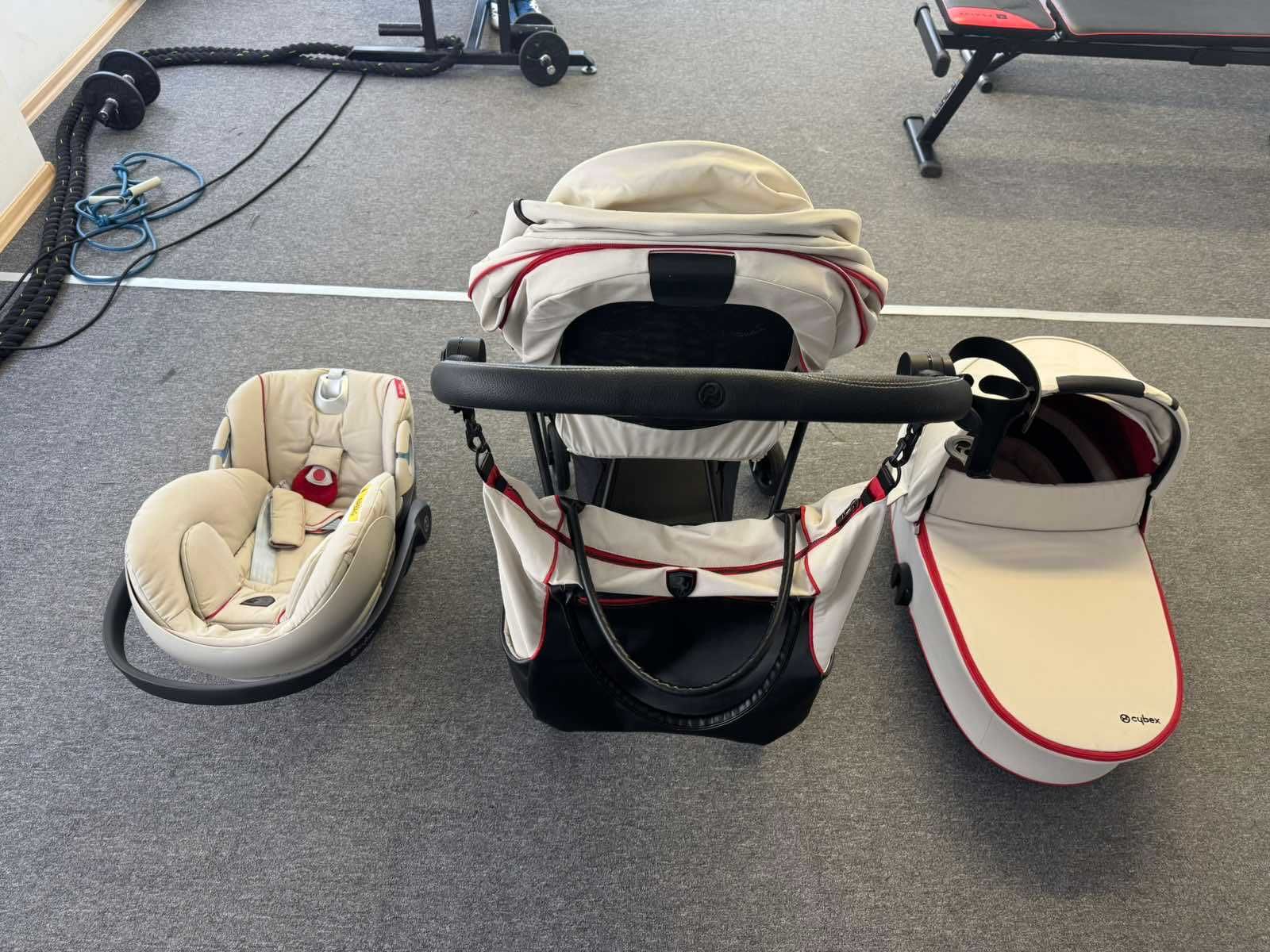 Бебешка количка Cybex Mios Ferrari Бежова