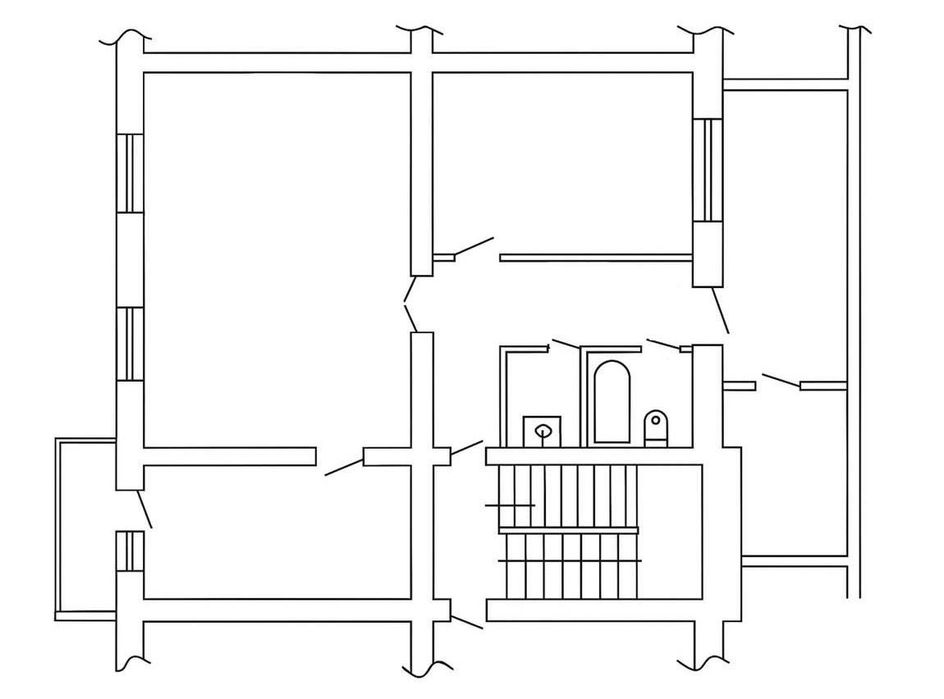 Ц-7 Продается 4 комнатная квартира ЦУМ ул.Чимкентская Мирабад