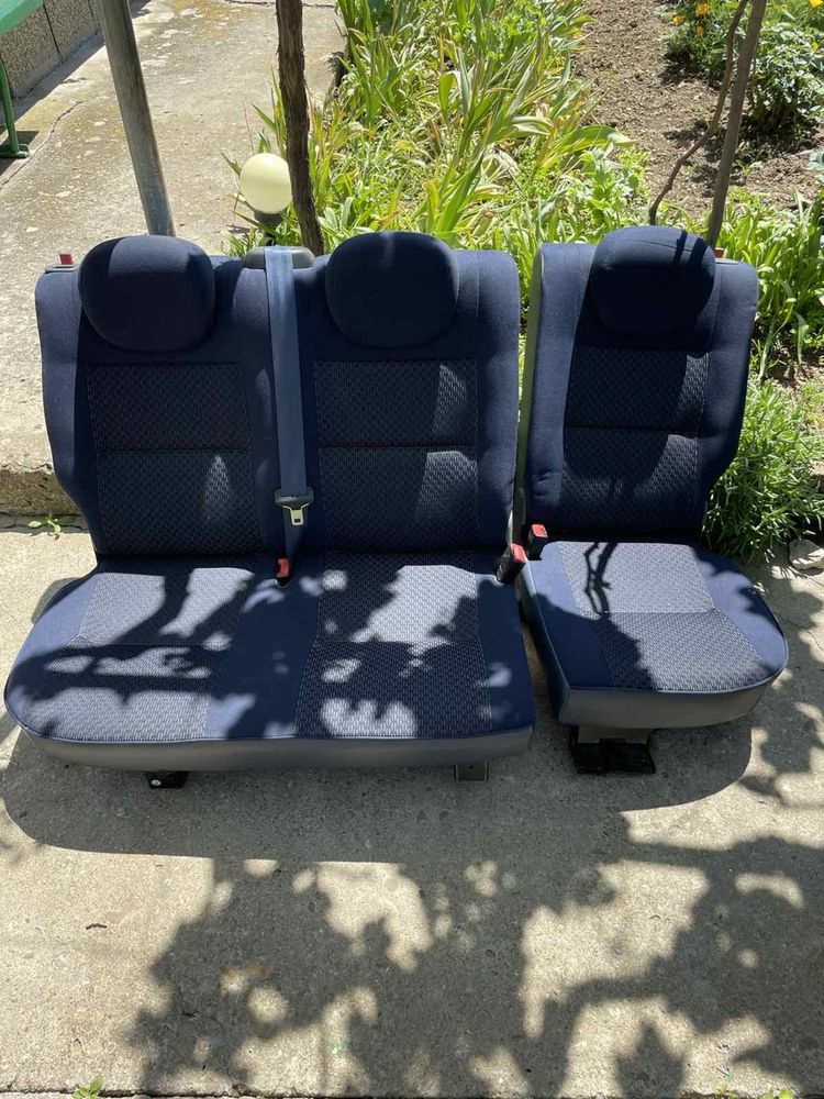 Задни седалки за Citroen Berlingo