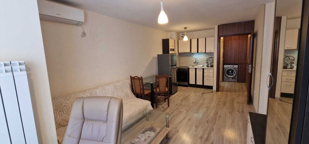 Двустаен апартамент за продажба в идеалния център на гр. Благоевград