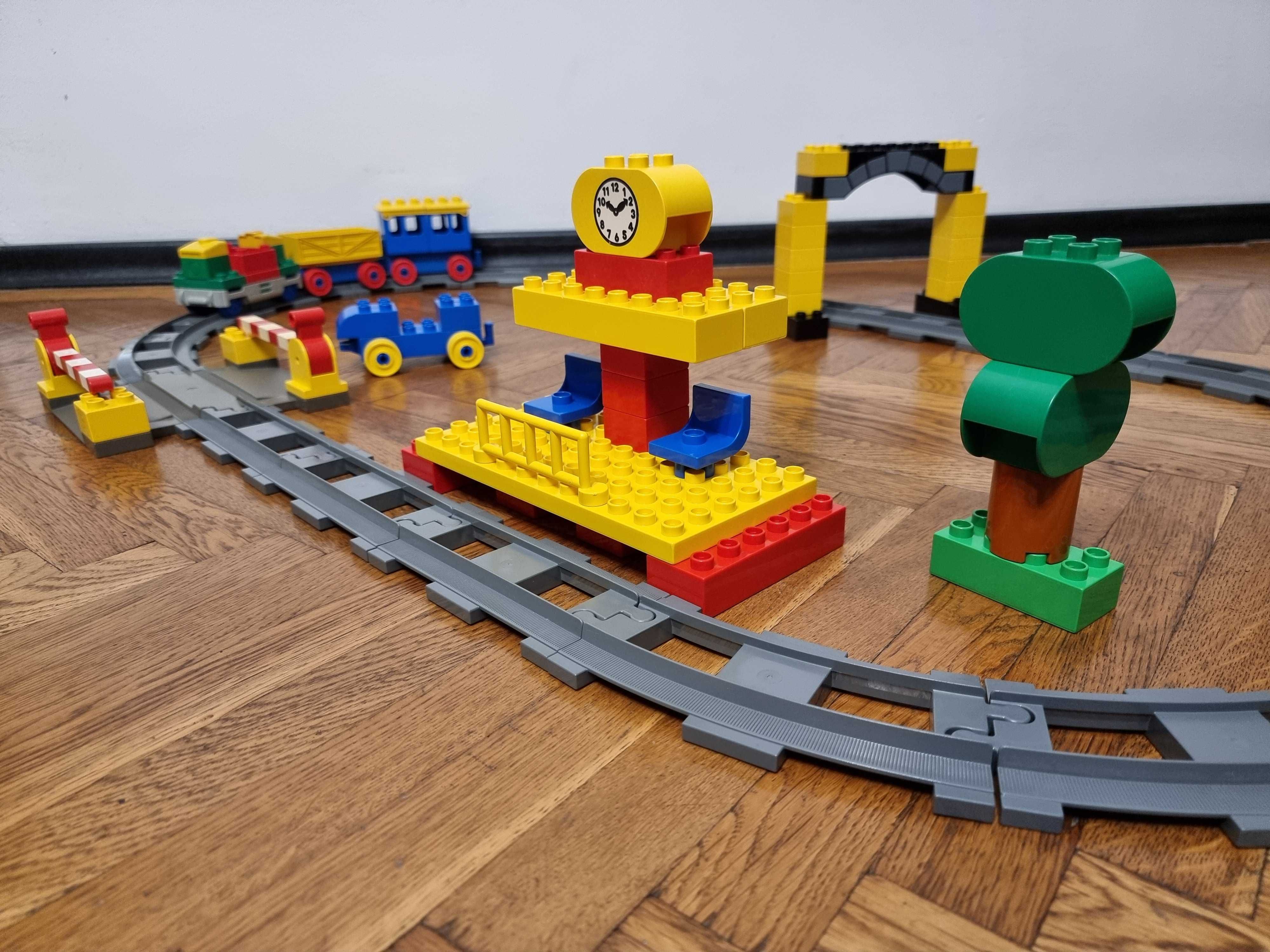 Lego Duplo 2730 trenulet cu sine, peron si viaduct