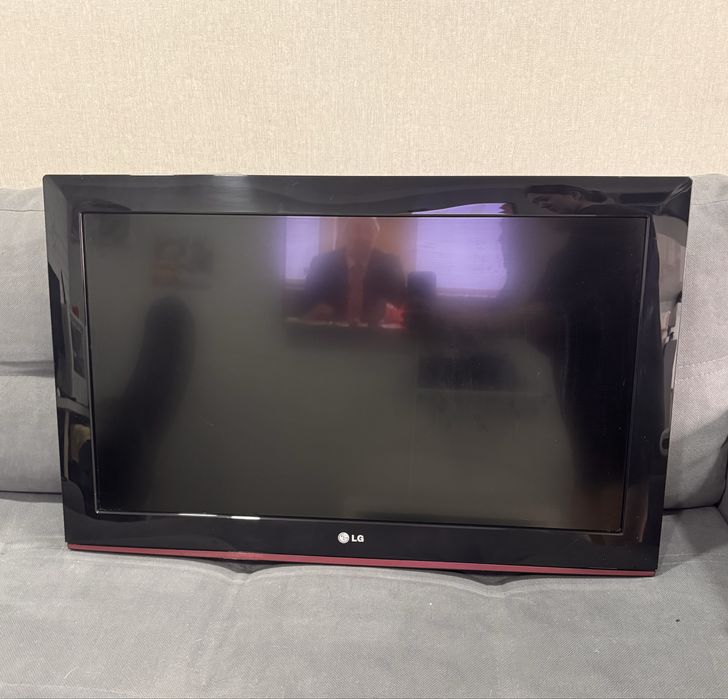 Телевизор LG 32 дюйма