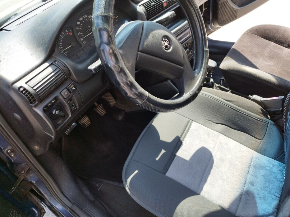 Opel Astra F 1.8i 90 к.с. комби