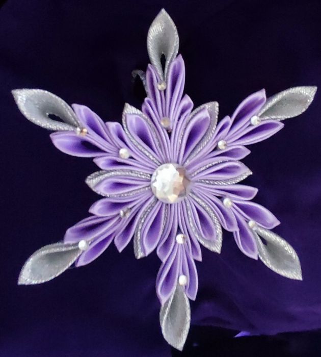 Новогодние снежинки для ваших принцесс!