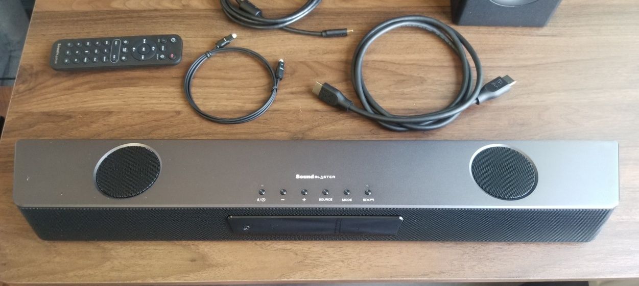 Soundbar Creative SoundBlaster Katana V2X BT cu Subwoofer