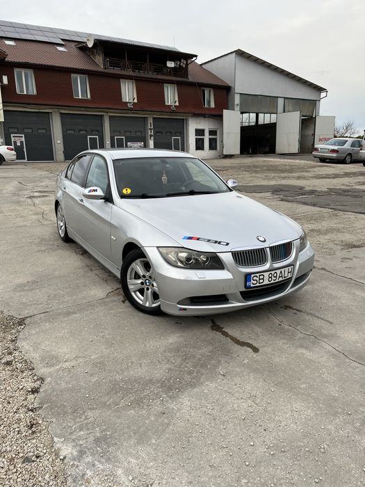 Vând sau schimb, BMW E90 320D