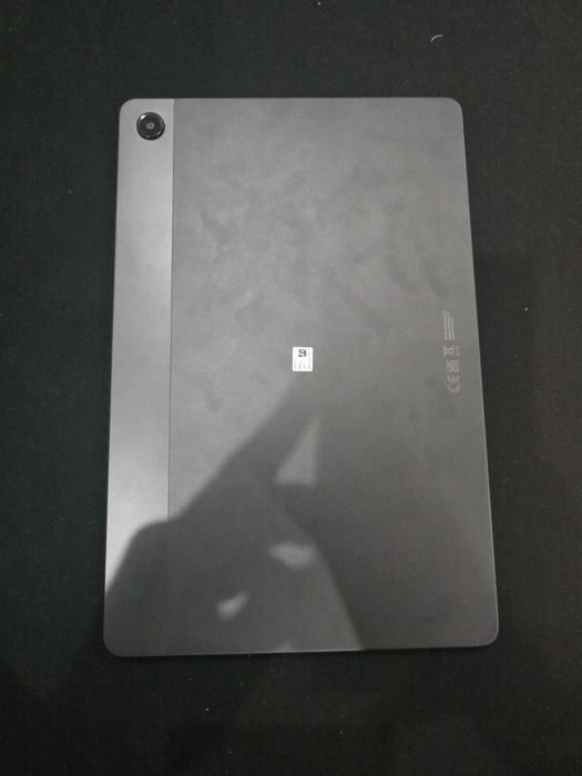 Samasung galaxy Tab A9 + aproape noua