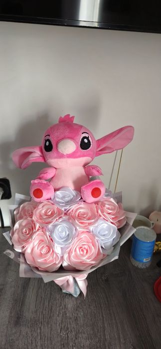 Buchet de trandafiri eterni din satin