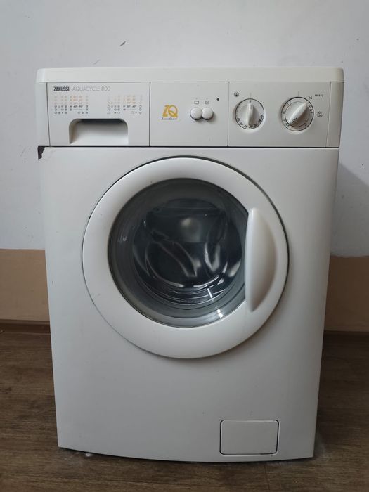 Стиральная машина автомат, фирма Zanussi. В отличном состоянии
