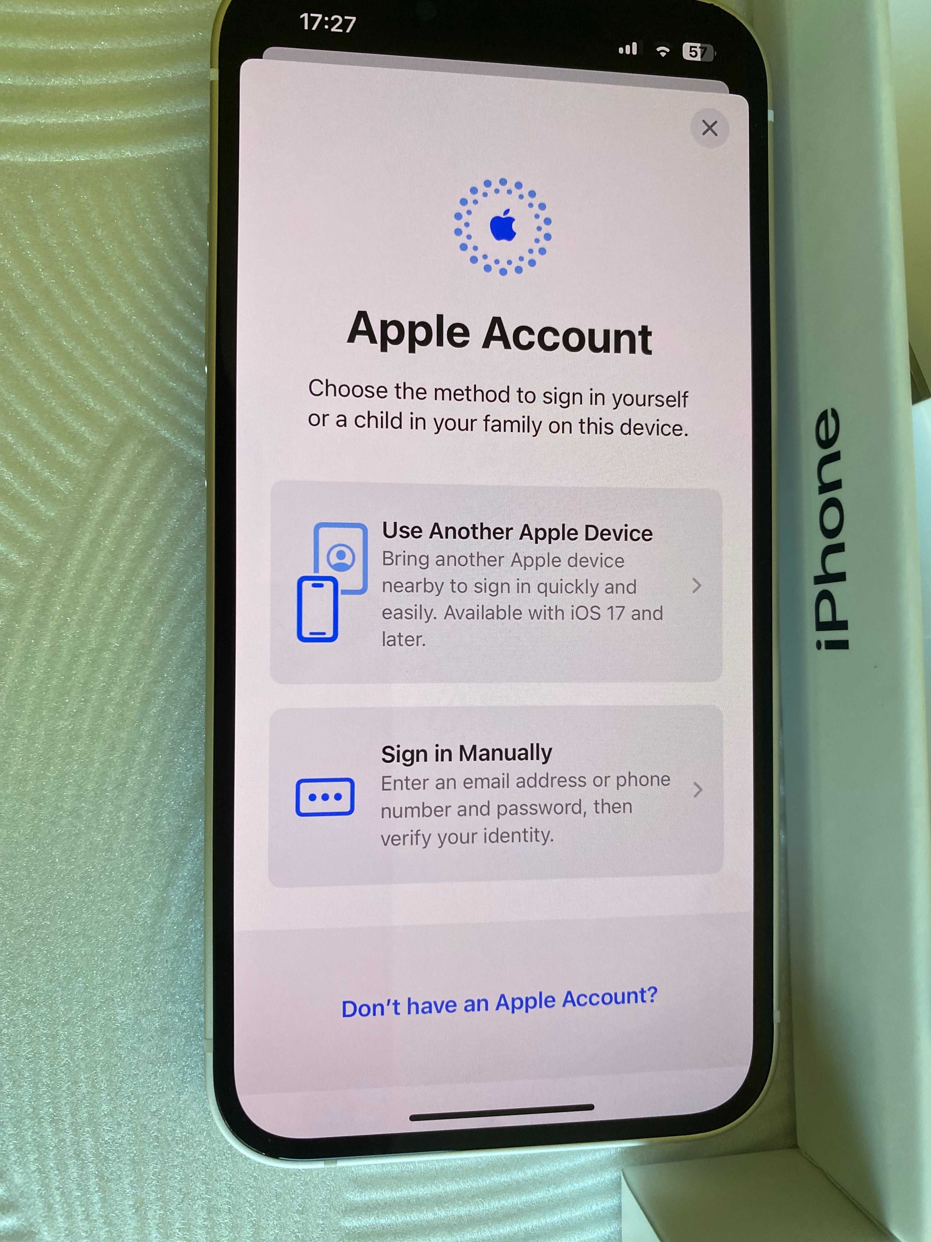 Apple iPhone 13 - 128GB - Starlight