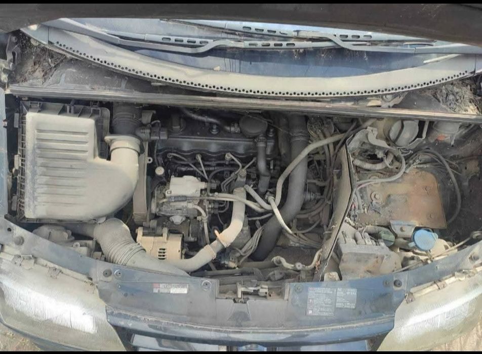 999 лв цял VW Шаран 1,9 TDI 110 к.с.за части, или на части.