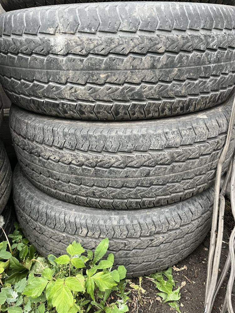 Шины  225/70 r 15