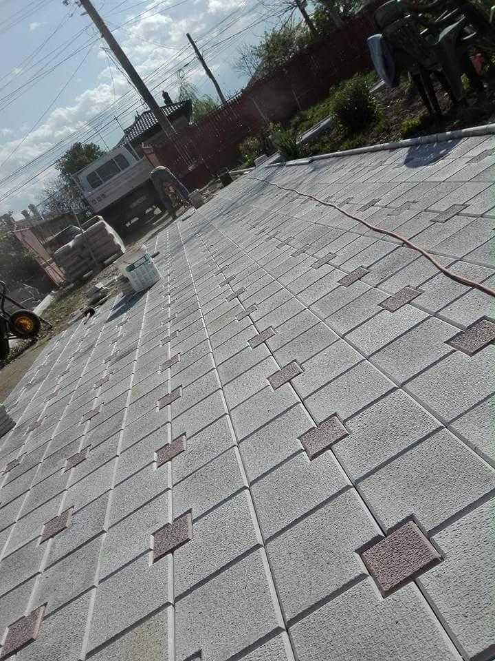 Producem pavaje si pavele din beton model combi Retea montaj