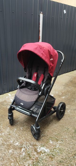 Vând căruț Joie Chrome