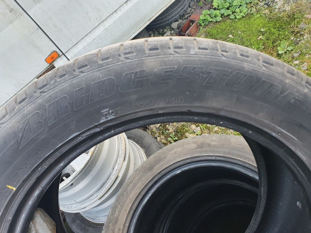 Летни Гуми BRIDGESTONE 235 50 R18