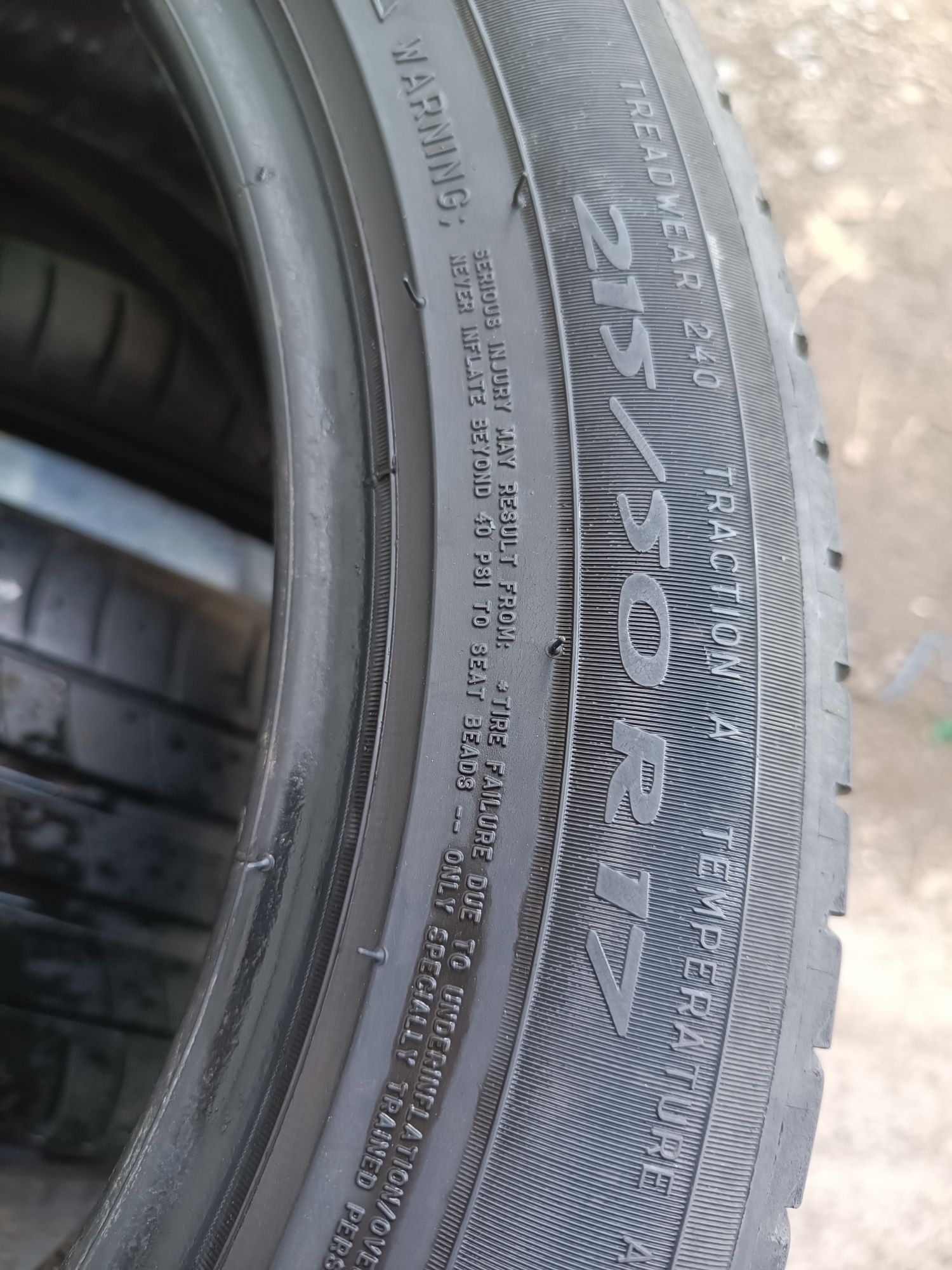 215/50/17 Michelin